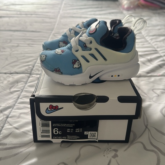 Nike Presto QS Hello Kitty Kids Shoes - Blue - Picture 3 of 4